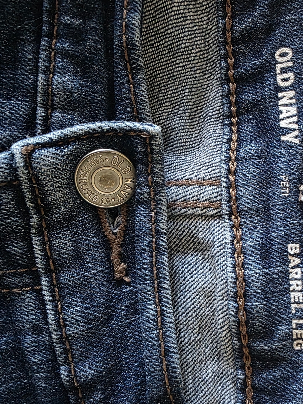 Old Navy Blue Barrel Leg Jeans - Picture 4 of 6